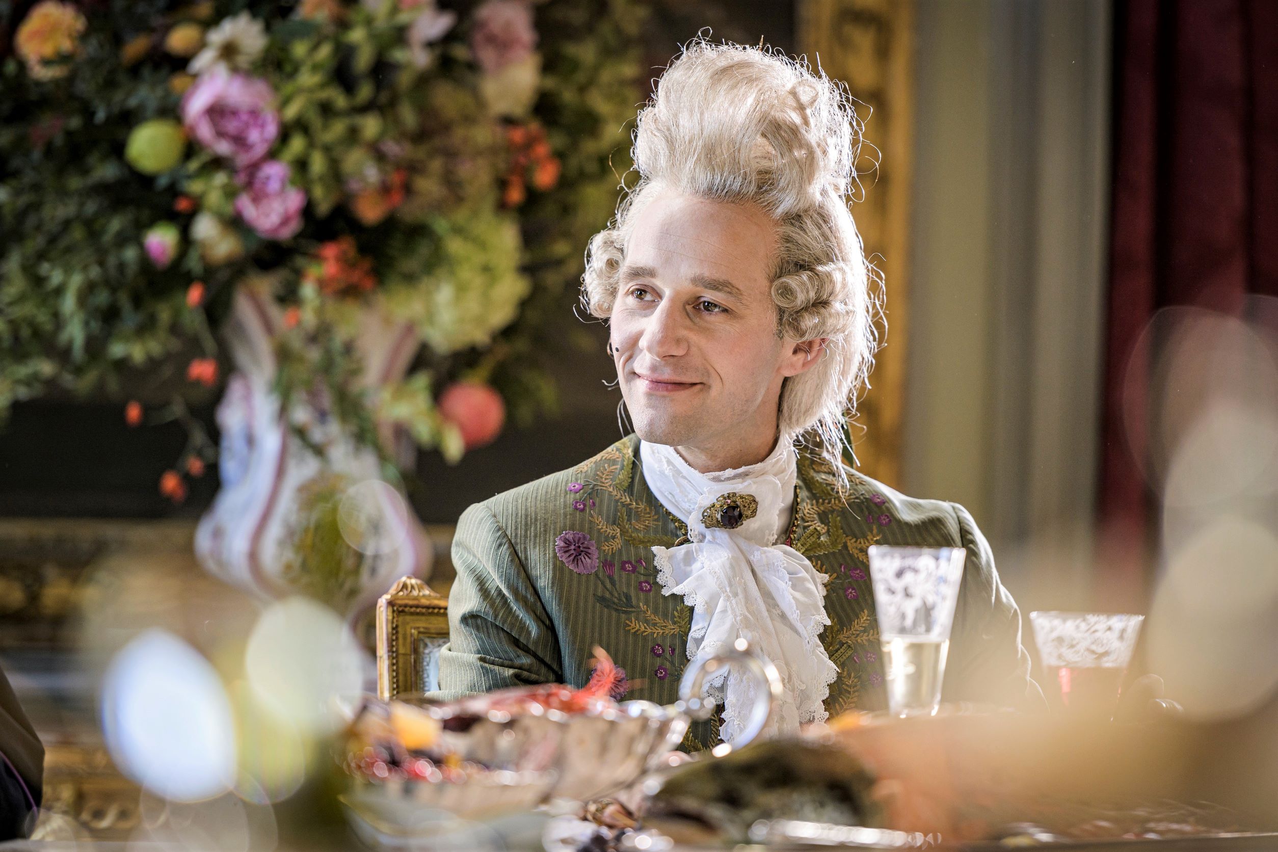 Benjamin Lavernhe as the Duke of Chamfort. in the film Delicieux (Delicious)